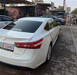 تويوتا أفالون